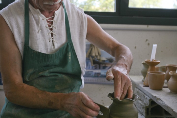 Terracotta and ceramic works, Montescudo photo by PH. Paritani