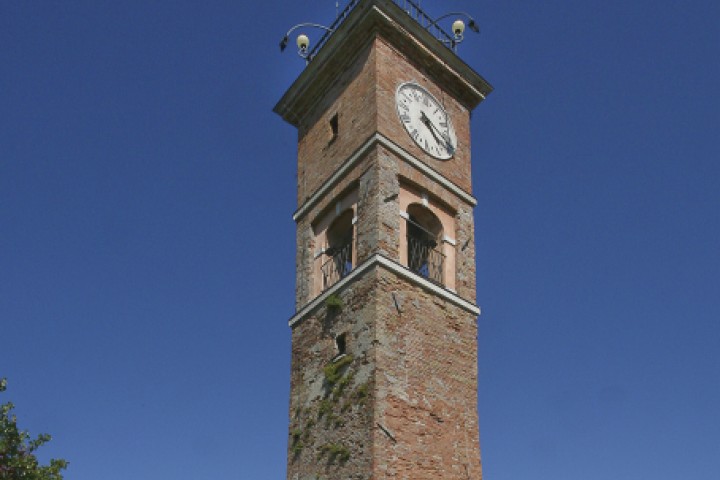 Torre civica, Montescudo foto di PH. Paritani