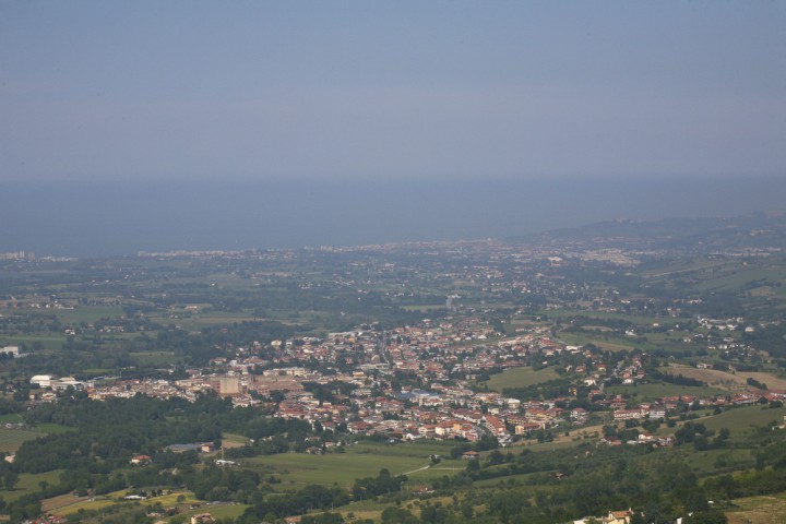 Morciano di Romagna vista da Montefiore foto di PH. Paritani