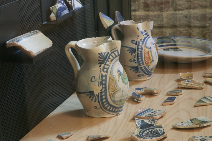 Mostra maioliche, Mondaino foto di PH. Paritani