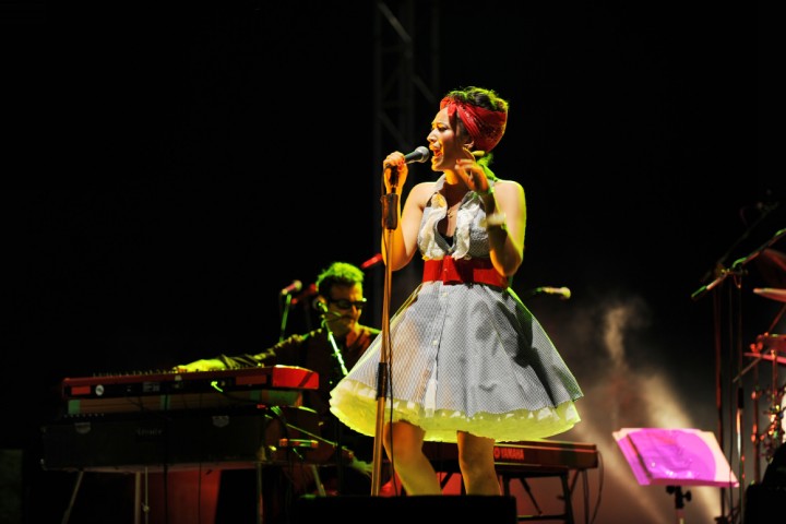 The pink night - La Notte Rosa, Nina Zilli photo by Archivio Provincia di Rimini