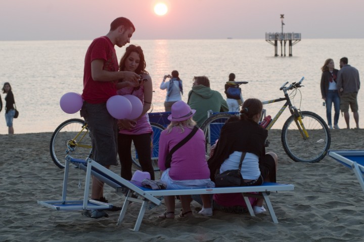 La Notte Rosa all'alba foto di R. Gallini