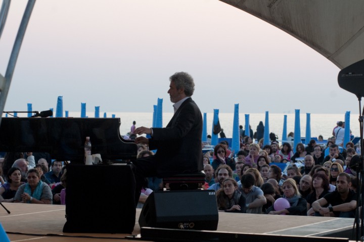 La Notte Rosa all'alba, concerto di Nicola Piovani foto di R. Gallini