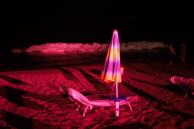 La Notte Rosa sulla spiaggia foto di R. Masi