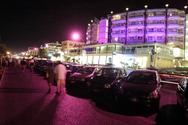 Promenade, Rimini photo by R. Gallini
