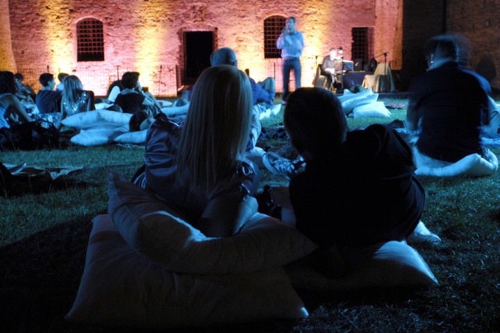 La Notte Rosa, allo spettacolo di poesia medievale Foto(s) von Archivio Provincia di Rimini