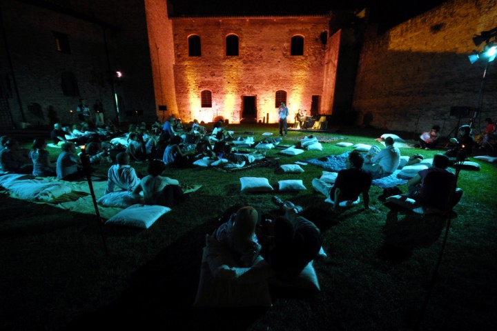 La Notte Rosa - The Pink Night, spectacle of medieval poetry photo by Archivio Provincia di Rimini