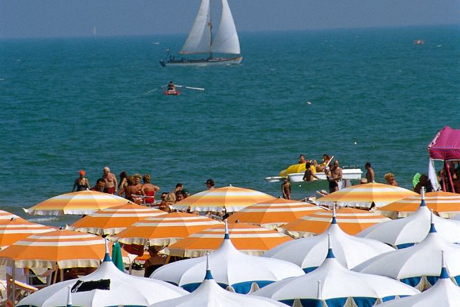 Ombrelloni photos de L. Bottaro