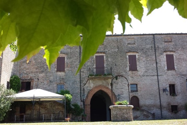 Castello Marcosanti, Poggio Berni foto di Archivio Provincia di Rimini