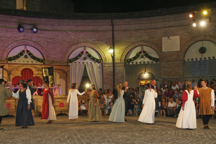 Palio del Daino, Mondaino photo by PH. Paritani