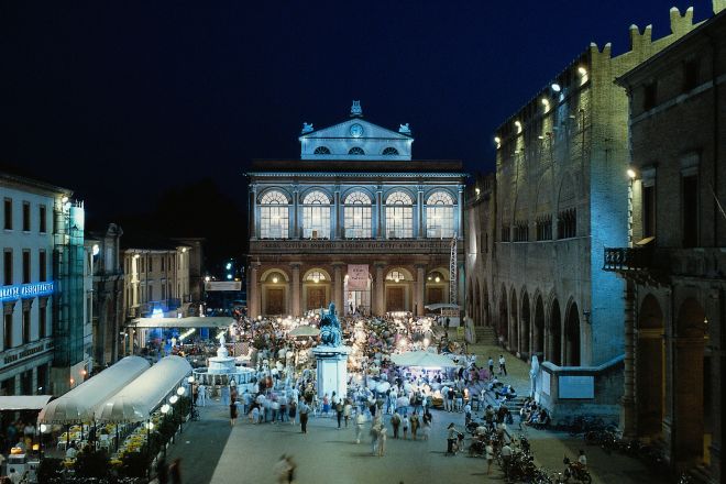 Piazza Cavour photos de T. Mosconi