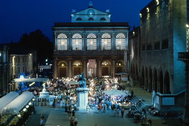 Piazza Cavour photos de T. Mosconi