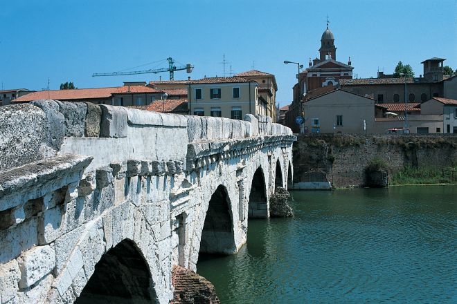 Ponte di Tiberio, Rimini photos de L. Fabbrini