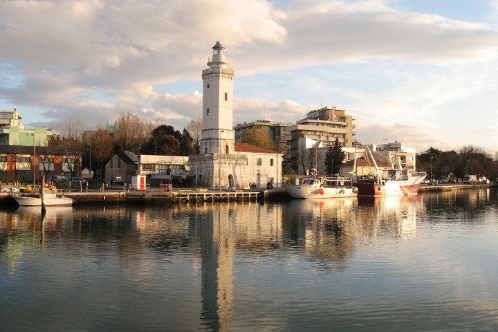 harbor and lighthouse, Rimini photo by E. Salvatori