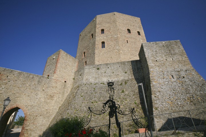 Rocca Malatestiana, Montefiore Conca photos de PH. Paritani