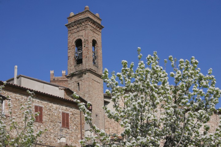 Scorcio del paese, San Clemente foto di PH. Paritani