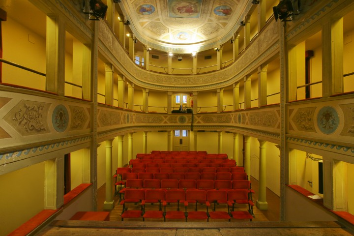 Teatro Massari, San Giovanni in Marignano foto di PH. Paritani