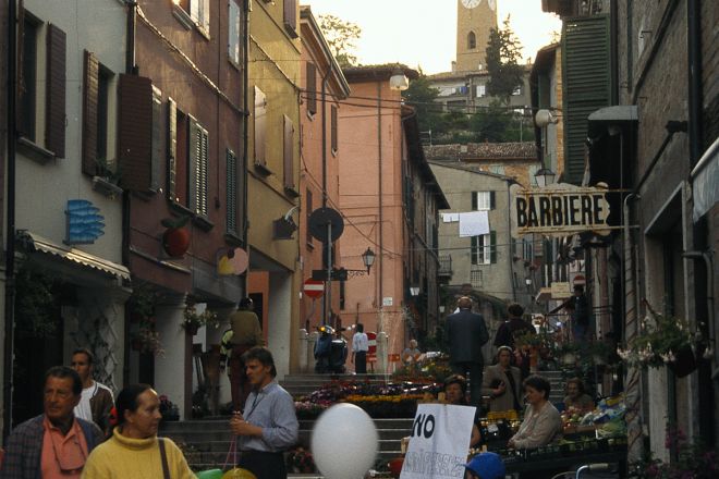 centro storico, scalinata di via Saffi, Santarcangelo di Romagna foto di F. Sancisi