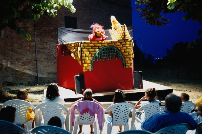 Spettacolo per bambini, Poggio Berni foto di L. Bottaro