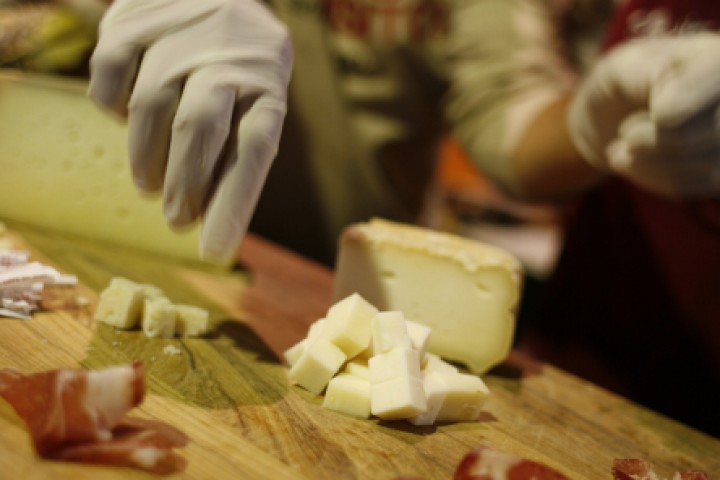 Coriano. Squisito! Chefs, products, recipes and wines. An Italian food itinerary photo by Archivio Provincia di Rimini