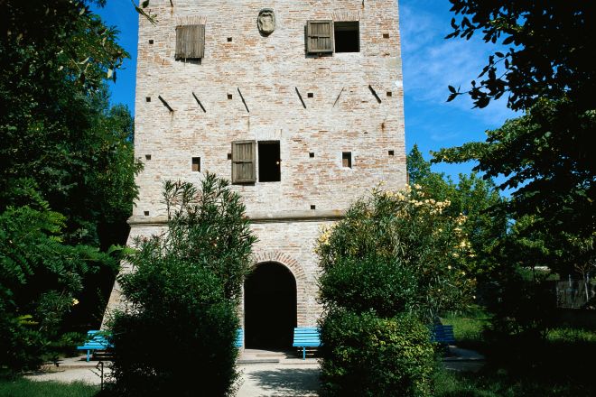 Torre Saracena Foto(s) von T. Mosconi