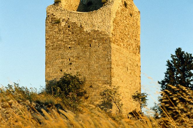 Torre, Torriana foto di T. Mosconi