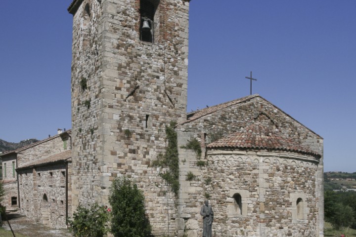 Romanesque church, Verucchio photo by PH. Paritani