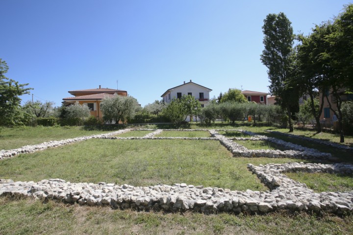 Scavi archeologici, Verucchio foto di PH. Paritani