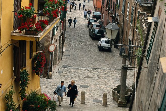 Vie del centro foto di T. Mosconi