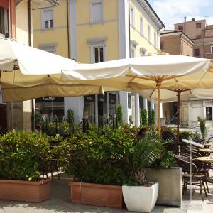 Rimini, piazza Tre Martiri | scorcio