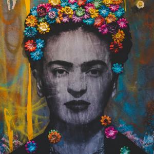 Mostra Frida Kahlo foto di Canva Pro - MOAB